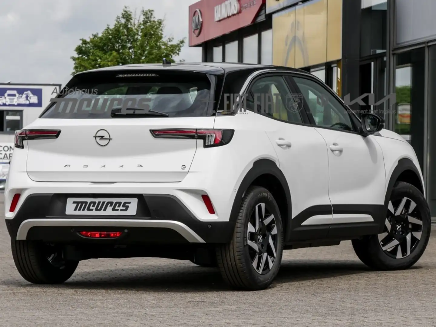 Opel Mokka -e Elegance ALLWETTER TEMPOMAT NAVI SITZHEIZUNG Weiß - 2