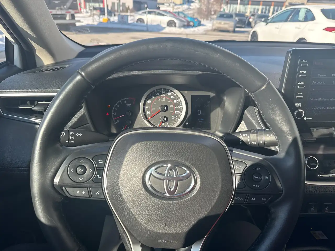Toyota Corolla Cross снимка Toyota Corolla Cross