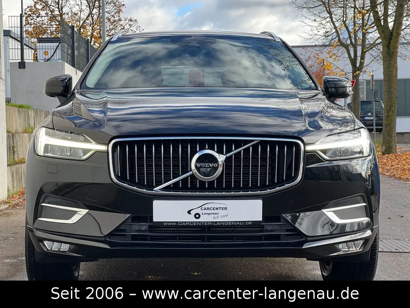 Volvo XC60 Inscription AWD Schwarz - 2