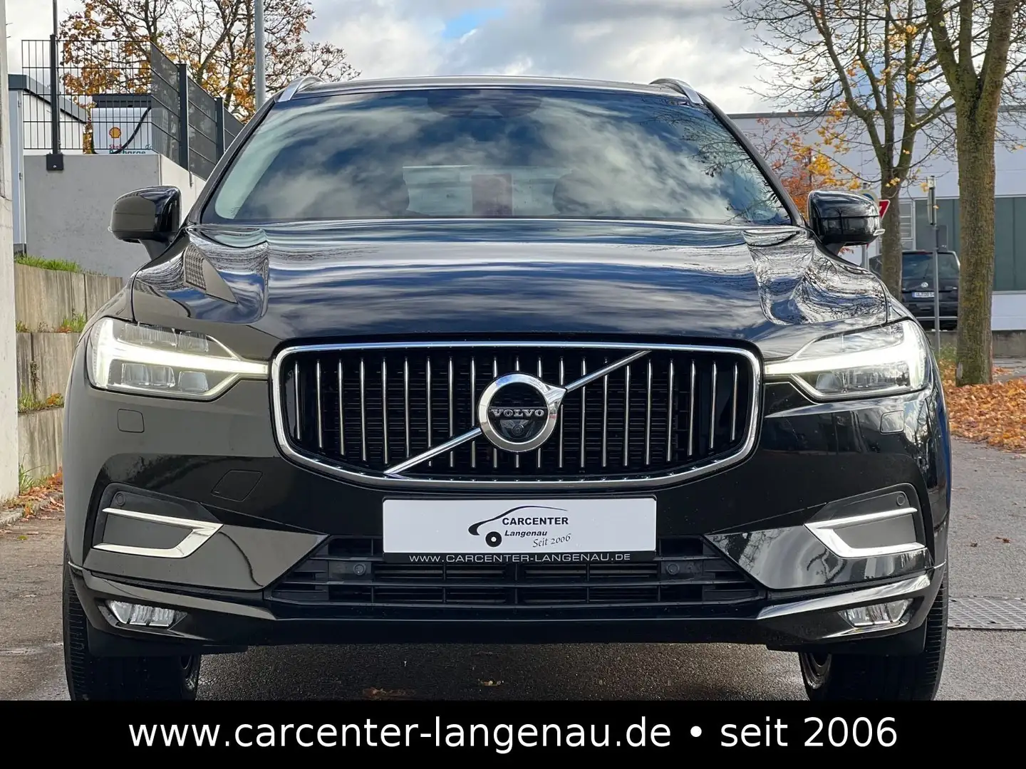 Volvo XC60 Inscription AWD Schwarz - 2