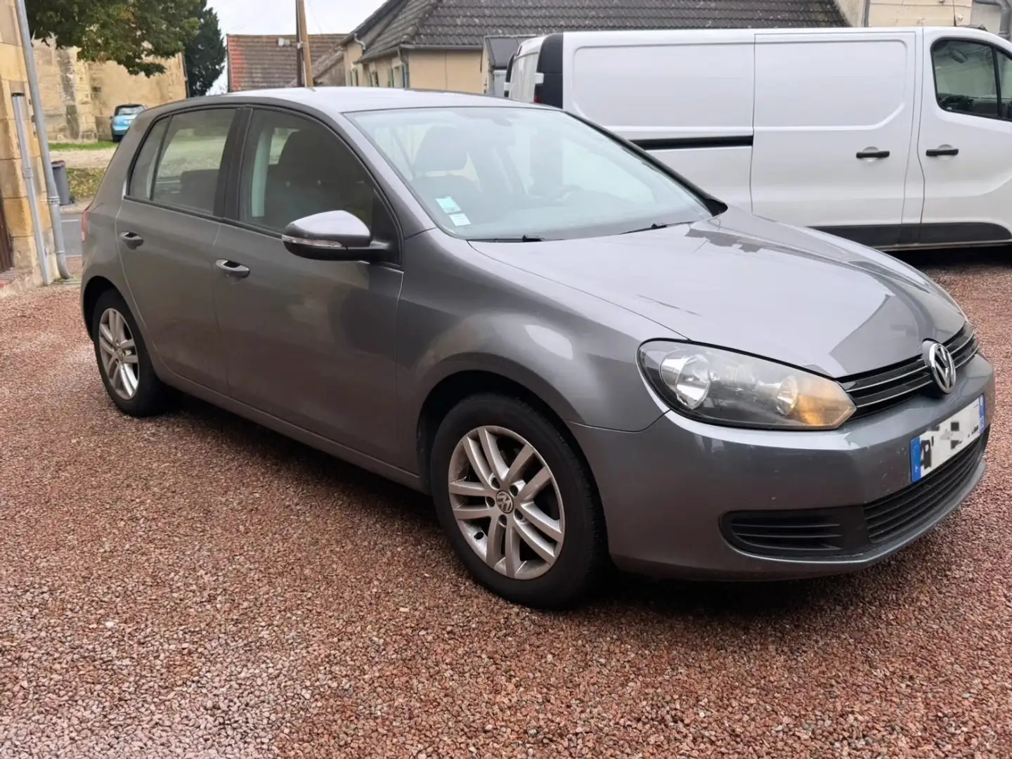 Volkswagen Golf 1.6 TDI 105 FAP CR BlueMotion Confortline - 2