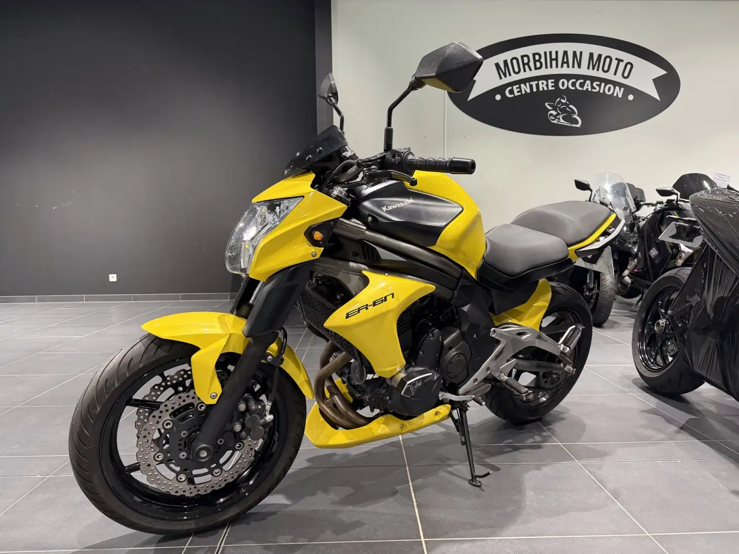 Kawasaki Giallo - 1