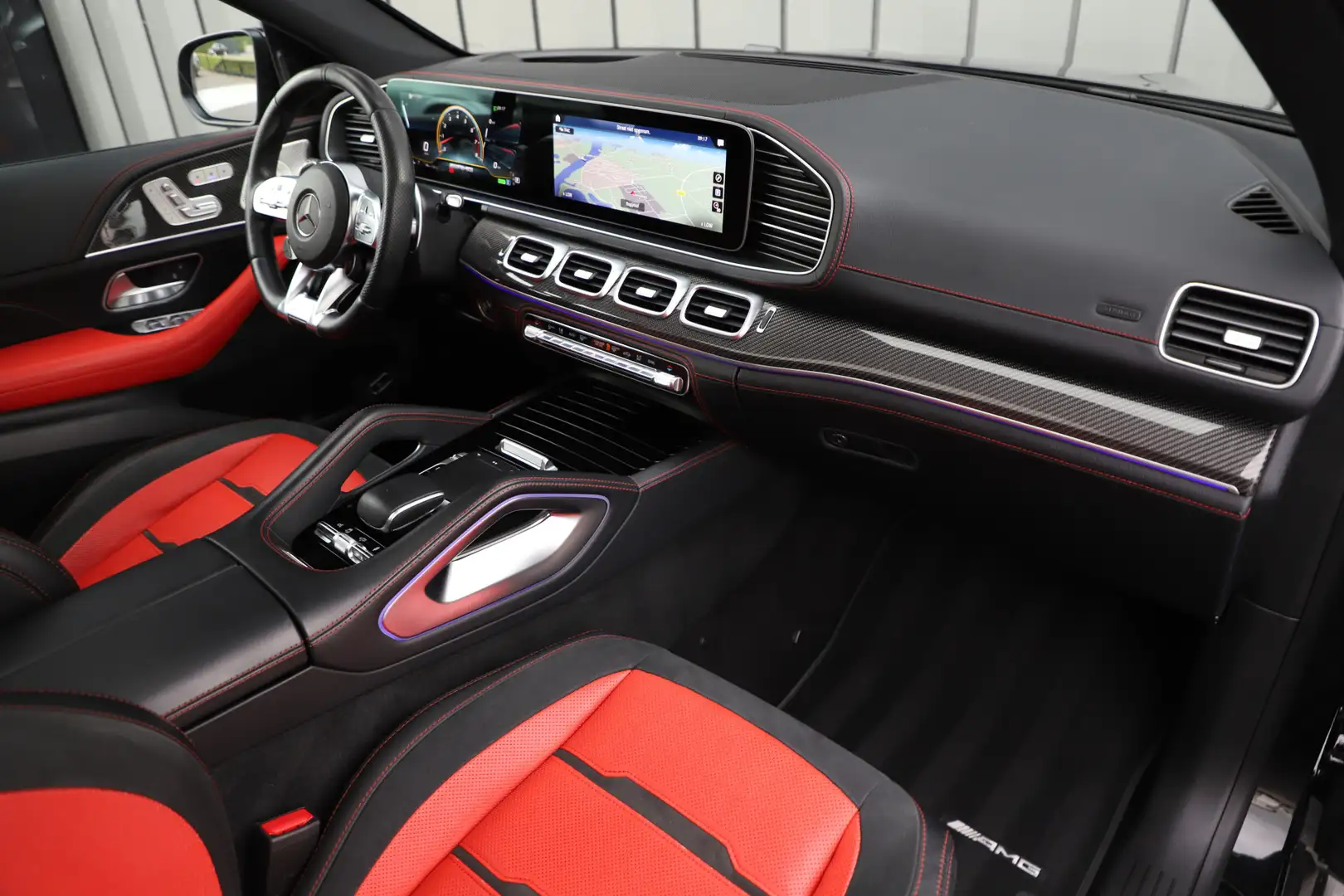 Mercedes-Benz GLE 53 AMG Coupé 4-Matic+ | 435PK | Luchtvering | Keyles-go | Zwart - 2