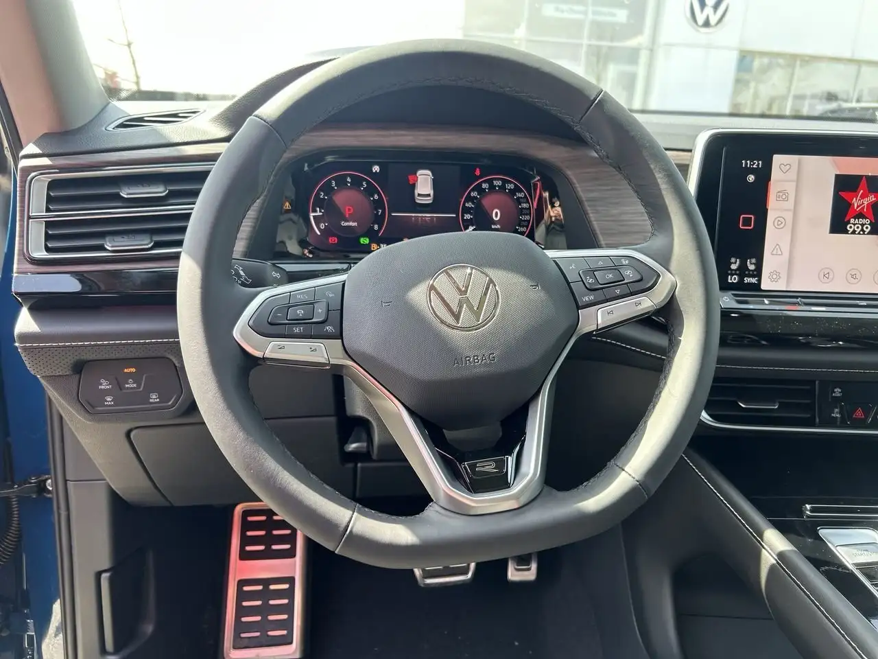 Volkswagen Atlas снимка Volkswagen Atlas