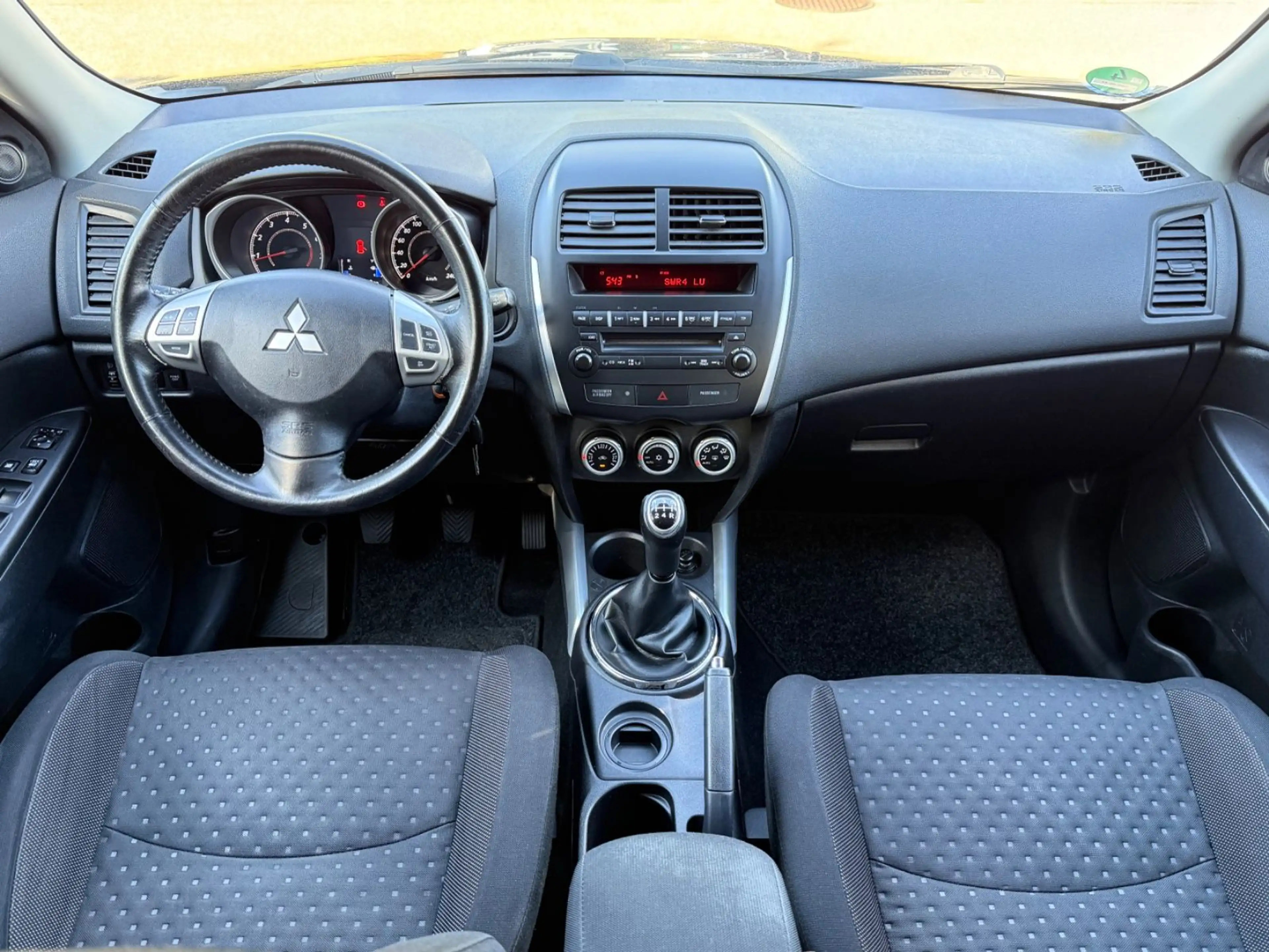 Mitsubishi ASX Edition 2WD — photo 12