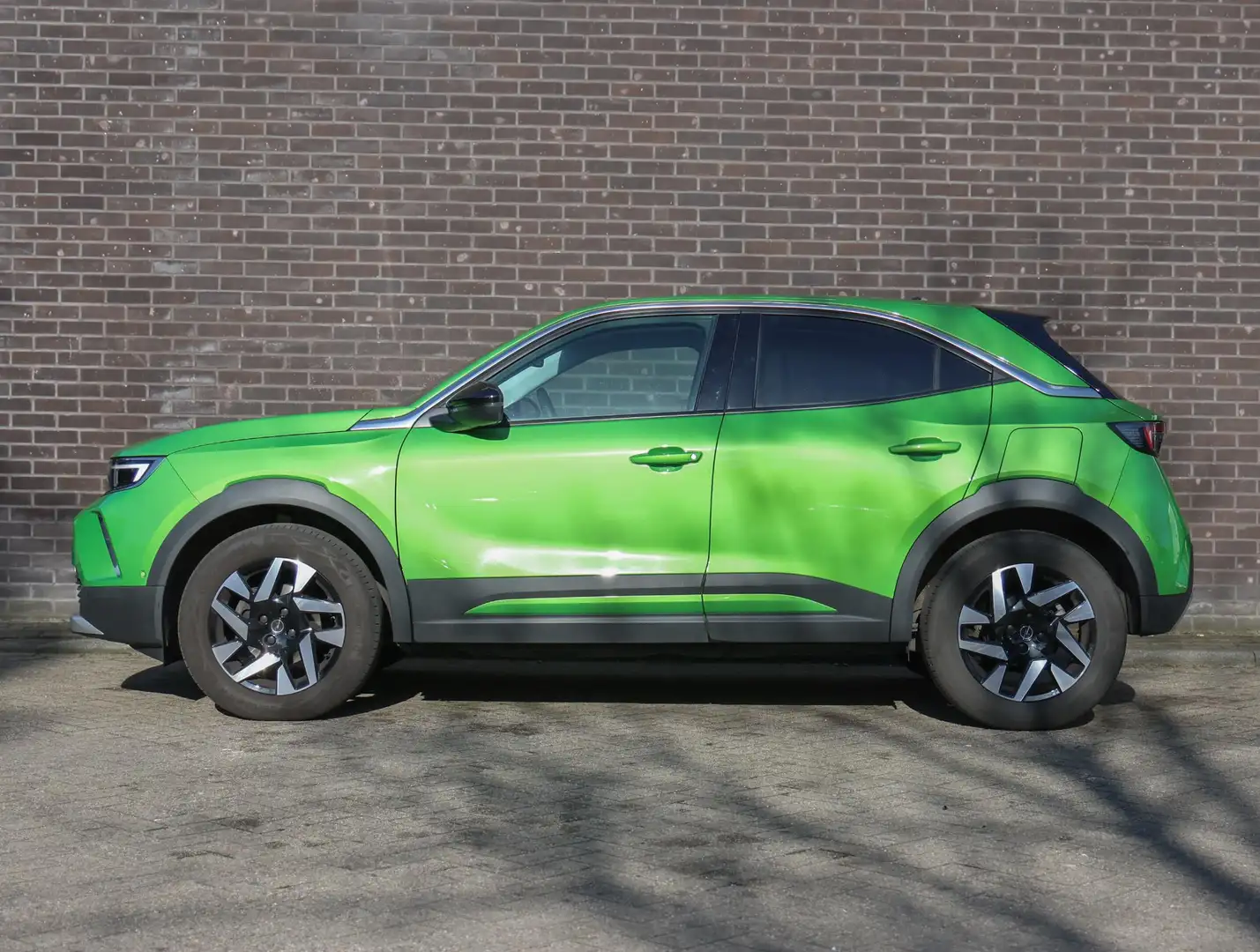 Opel Mokka SUV Elegance 130pk Automaat | Achteruitrijcamera | Grün - 2