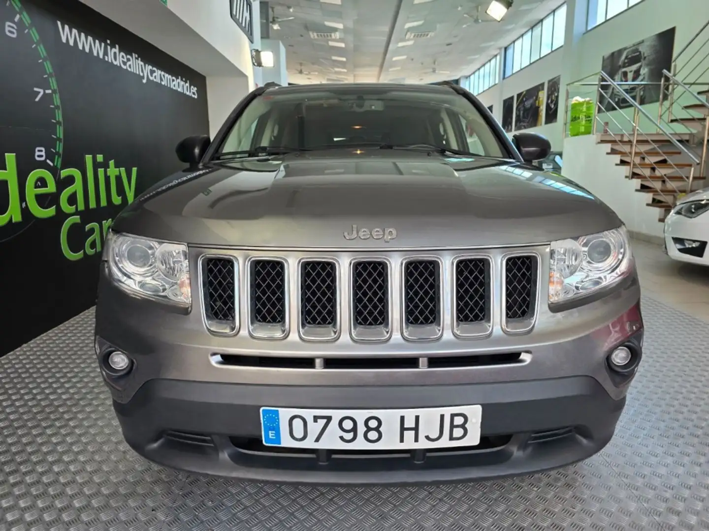 Jeep Compass 2.2CRD Sport 4x2 Gris - 2