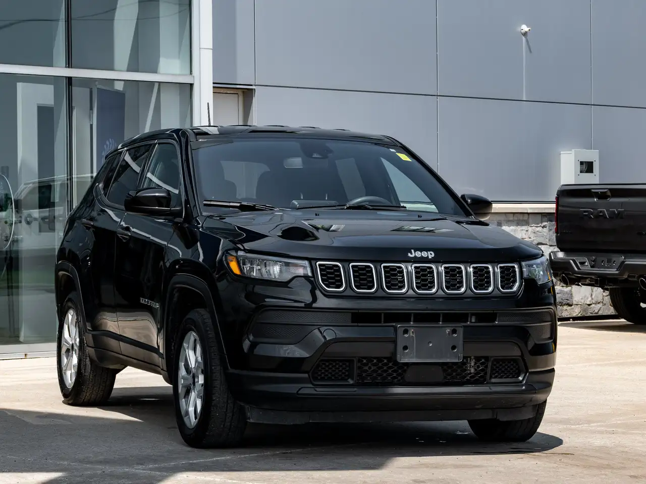 Jeep Compass photo Jeep Compass