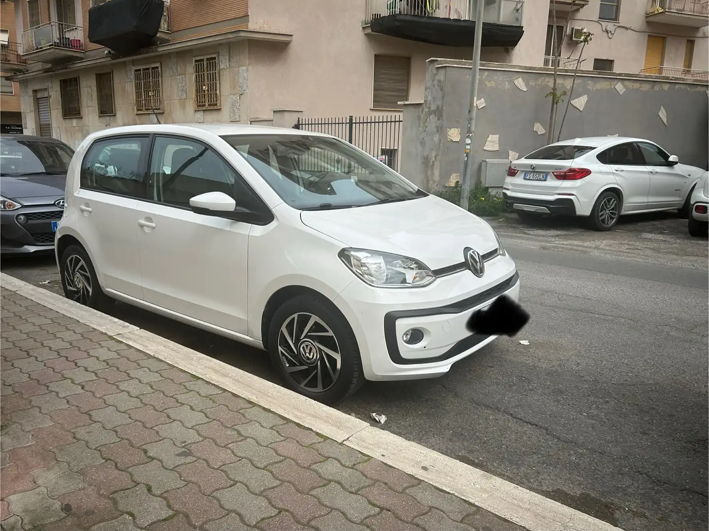 Volkswagen up! move up - 1