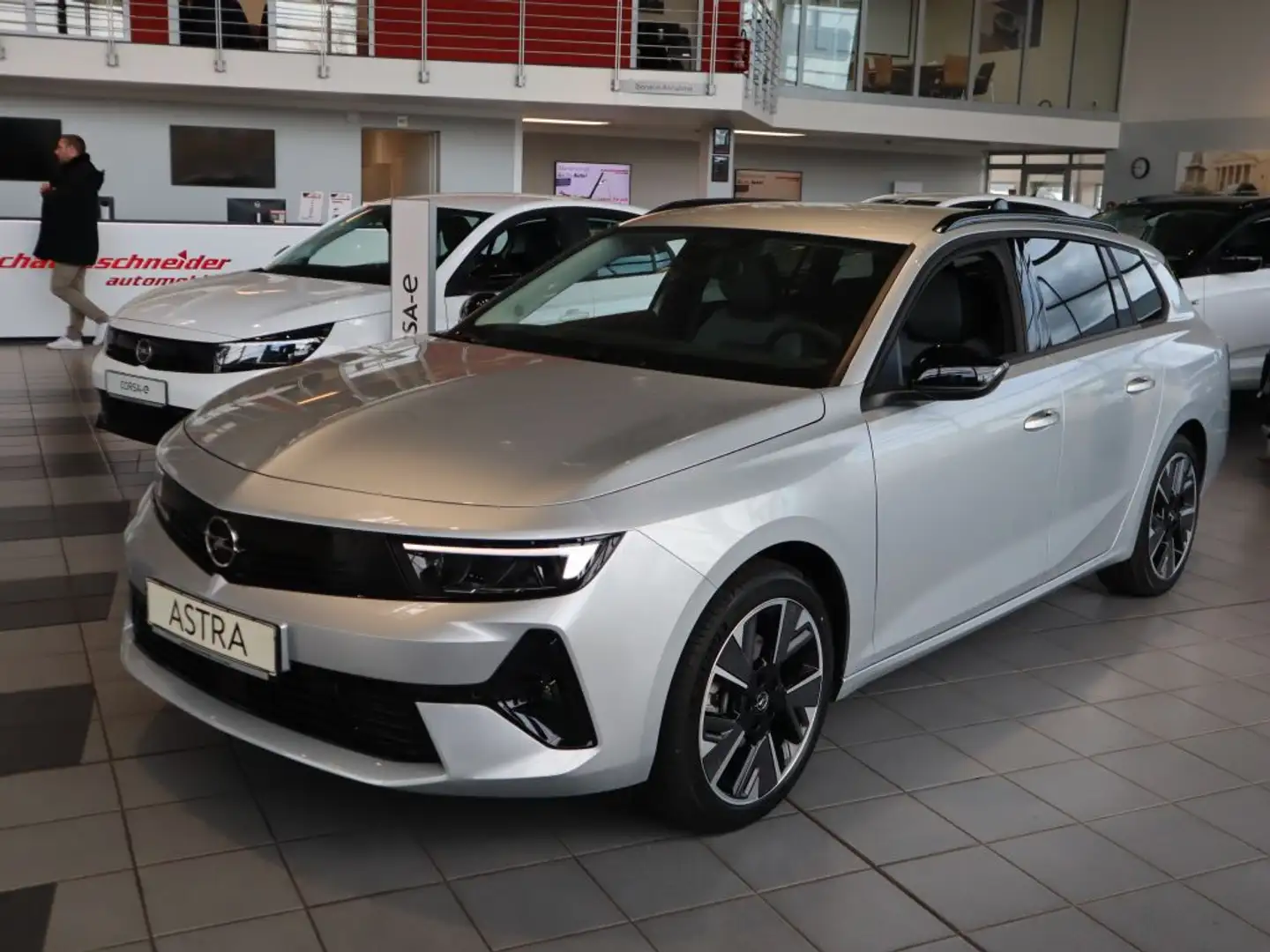 Opel Astra Sports ST Electric+Keyless+Navi+LED+ Silber - 2