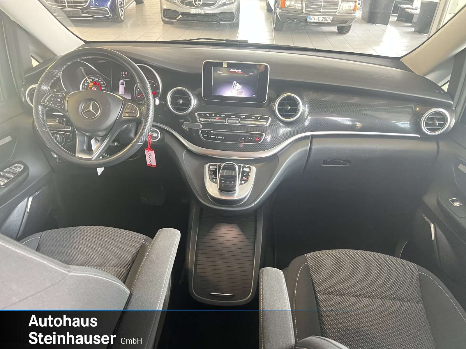 Mercedes-Benz V 250