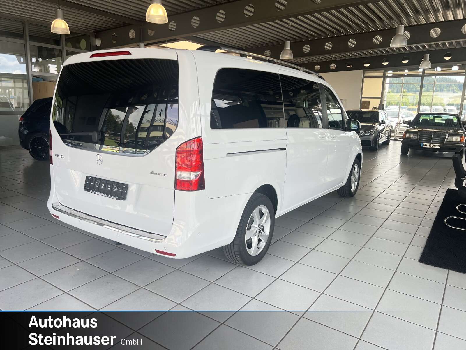 Mercedes-Benz V 250