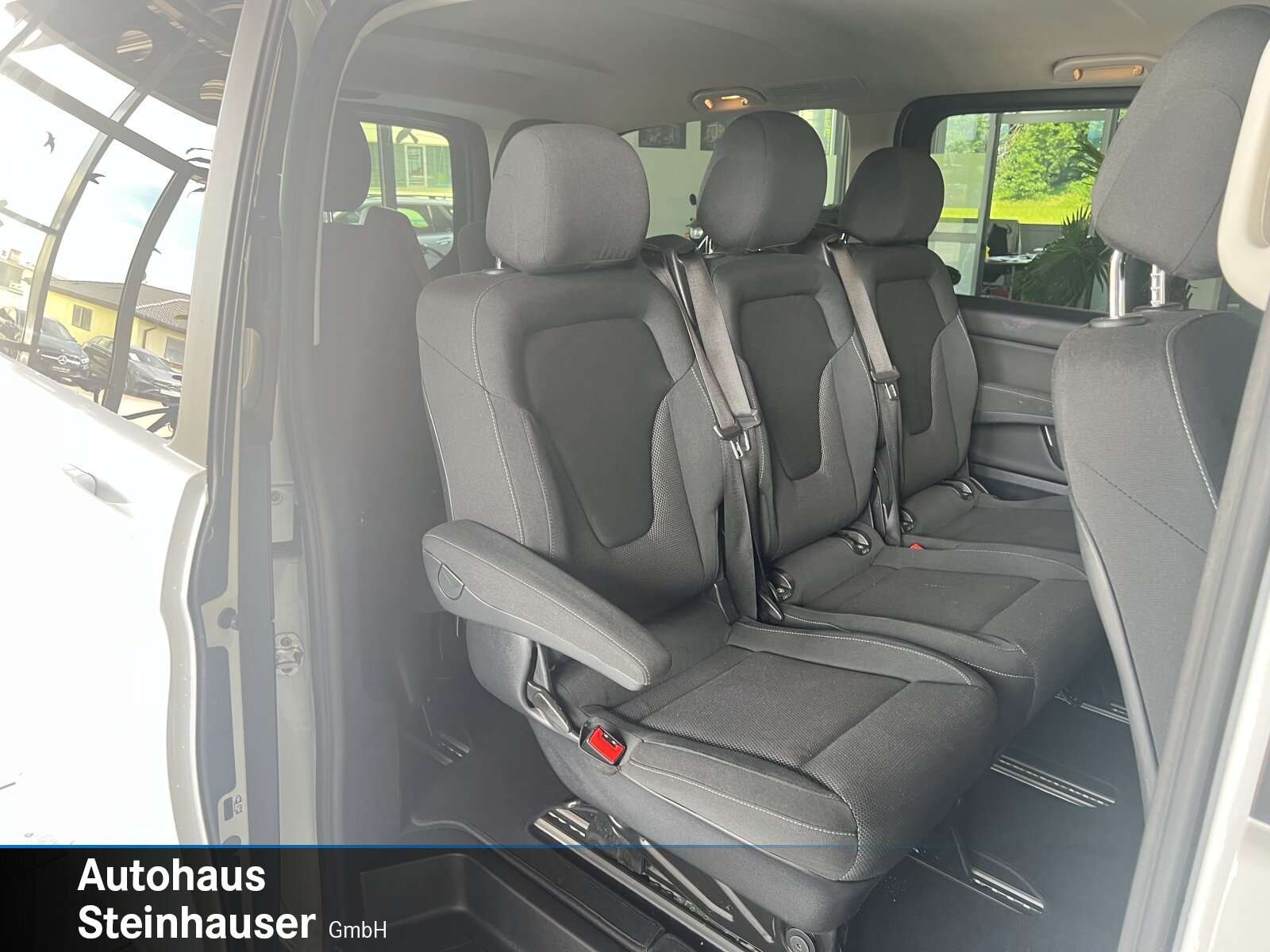 Mercedes-Benz V 250