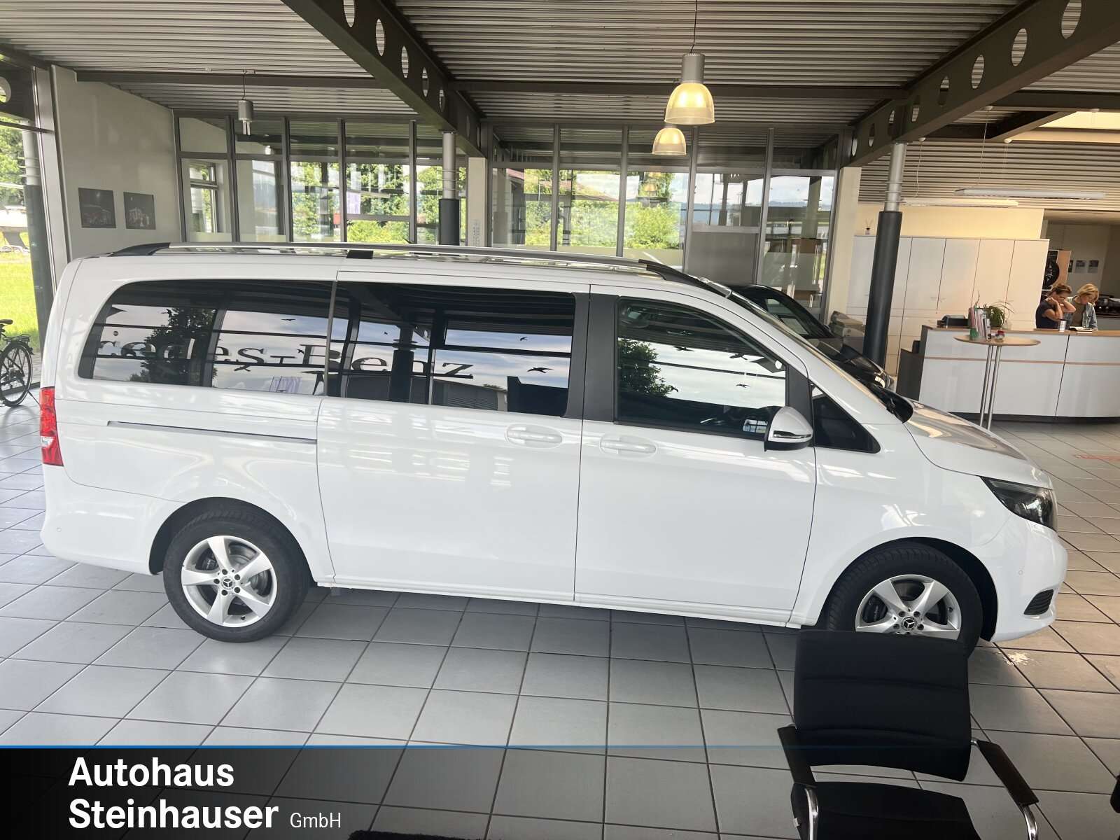 Mercedes-Benz V 250