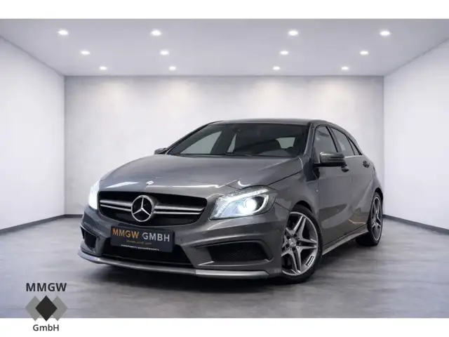 Mercedes-Benz A 45 AMG 4Matic Navi/Leder/HarmanKardon/BiXenon/SHZ