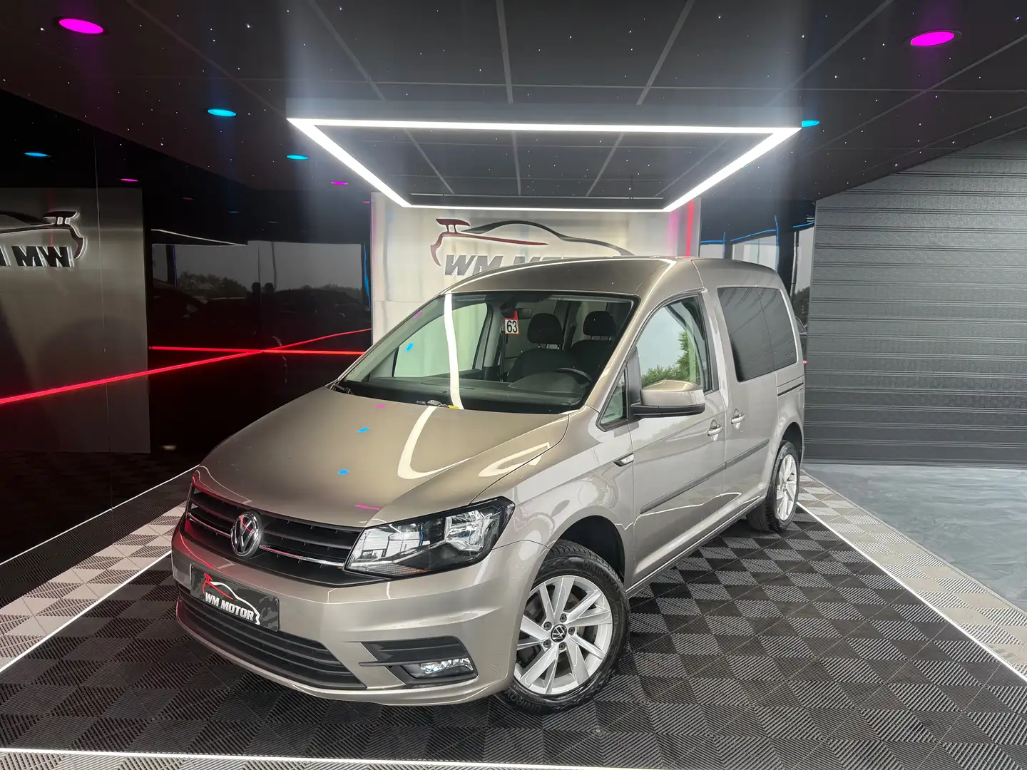Volkswagen Caddy Caddy 2.0 TDi Brun - 1