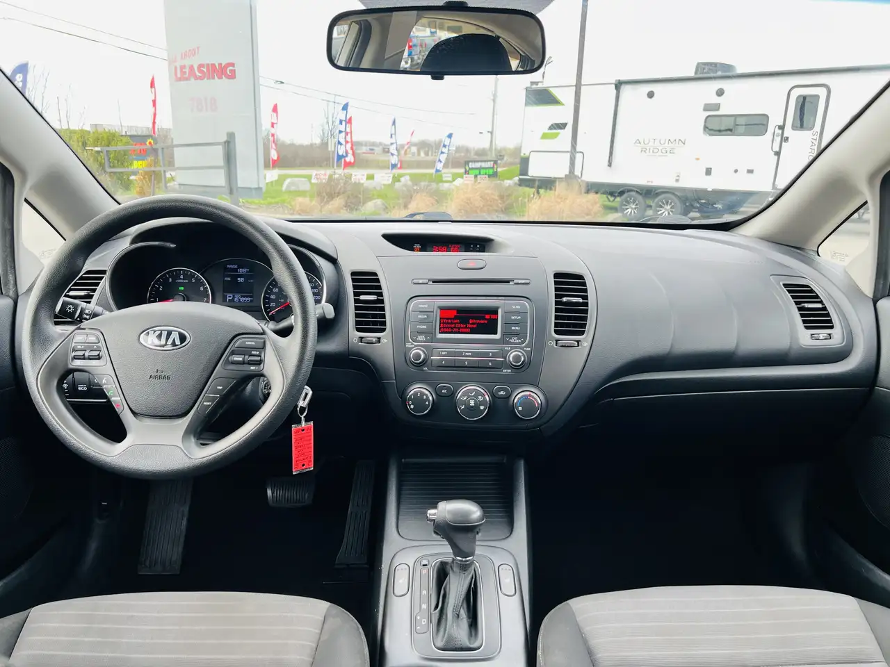 Kia Forte снимка Kia Forte