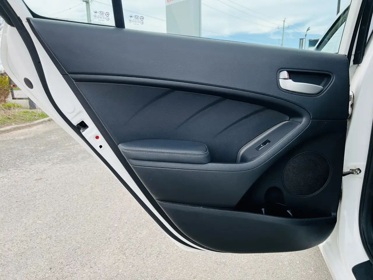 Kia Forte снимка Kia Forte