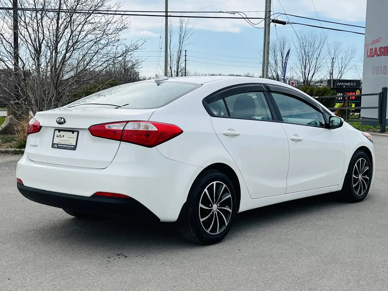 Kia Forte снимка Kia Forte