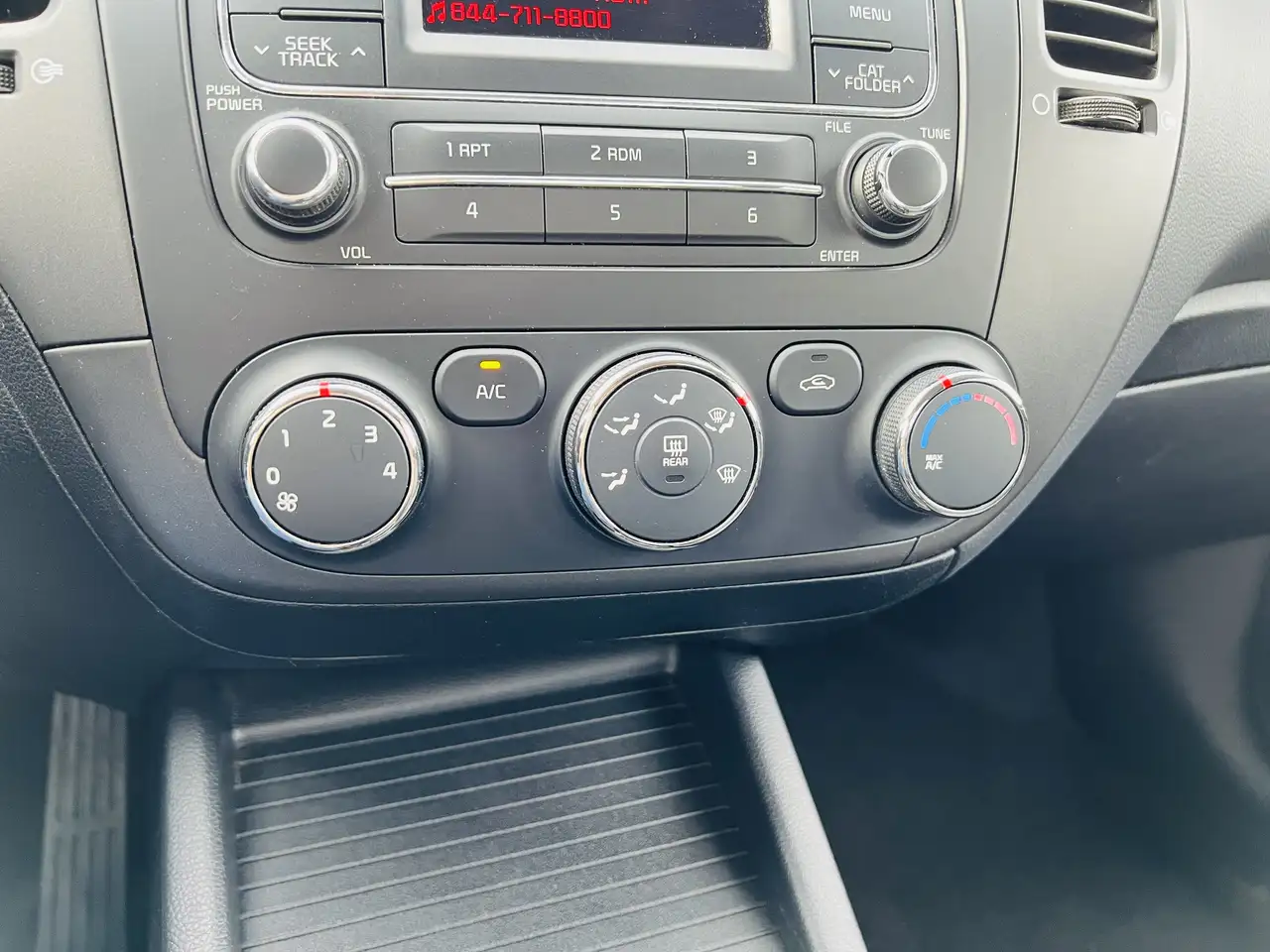 Kia Forte снимка Kia Forte