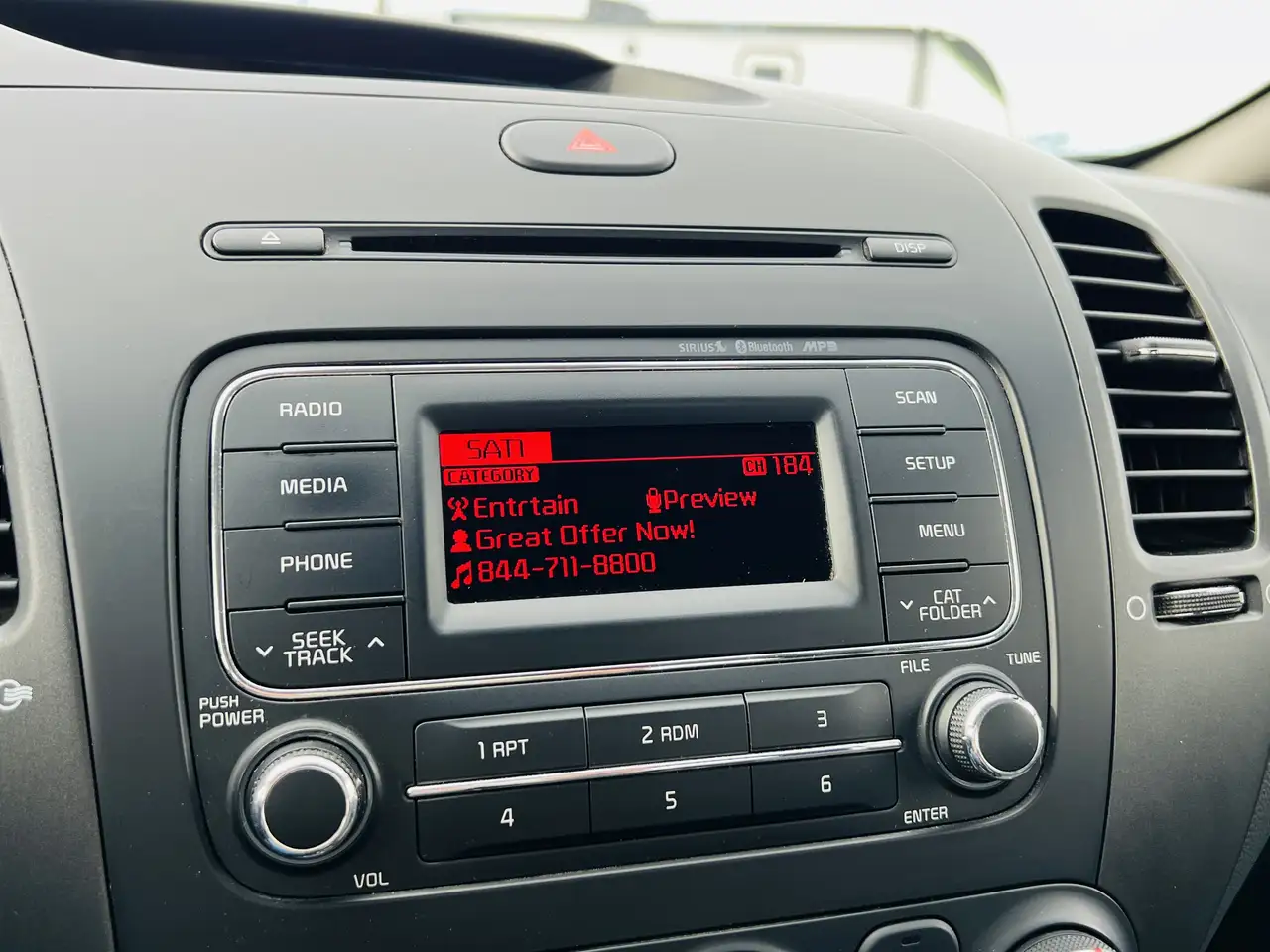 Kia Forte снимка Kia Forte