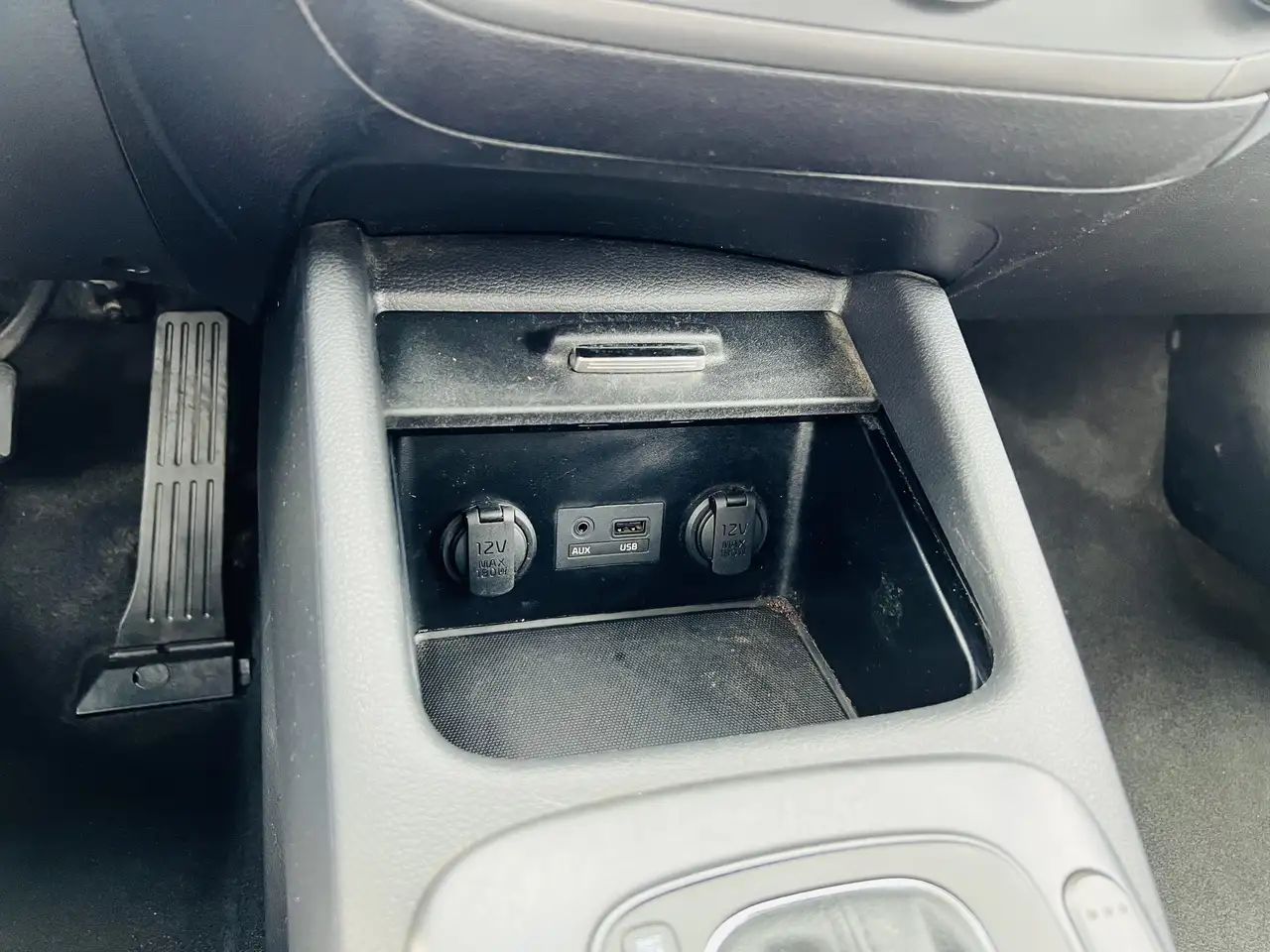 Kia Forte снимка Kia Forte