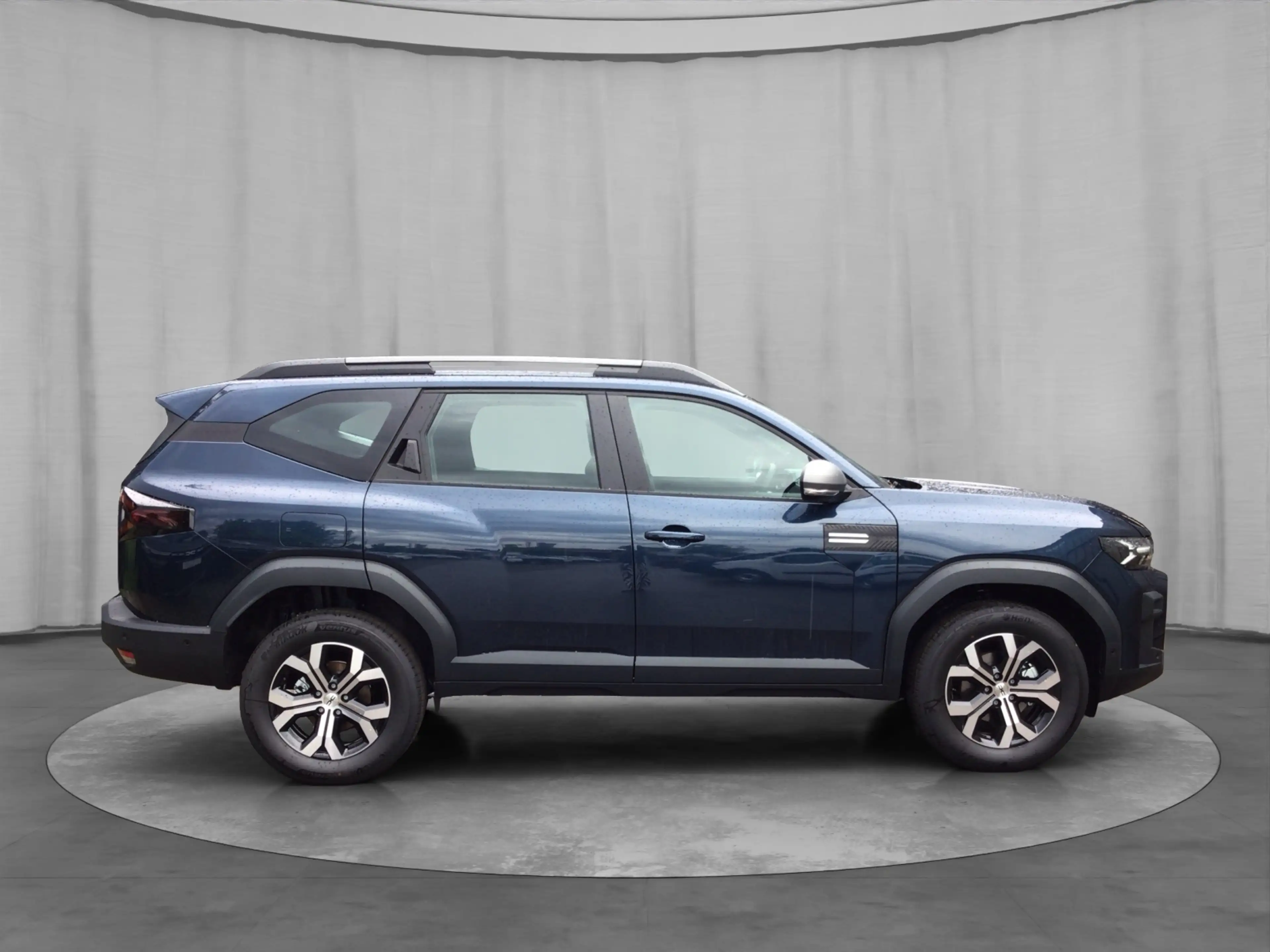 Dacia Bigster TCe 140 Expression — photo 7