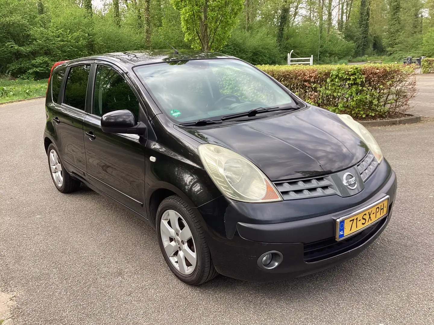 Nissan Note Note 1.4 First Zwart - 2