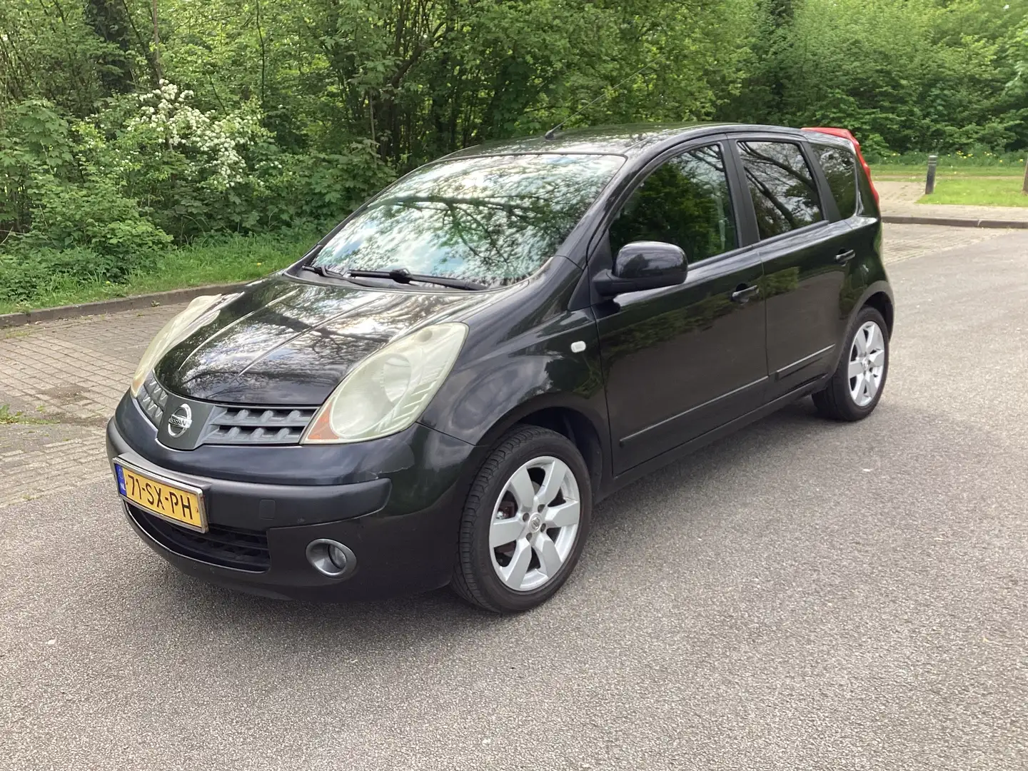 Nissan Note Note 1.4 First Zwart - 1