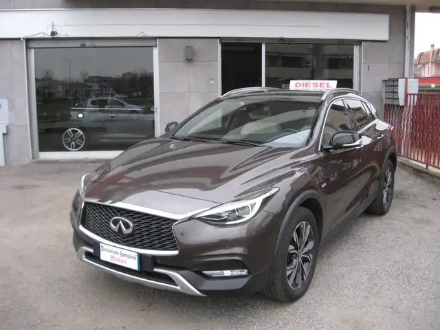 Infiniti QX30 2.2d Executive awd dct PELLE+NAVI SOLO KM 74.500