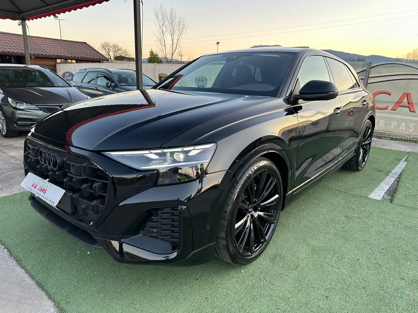 Audi Q8 *50TDI*S-LINE*VIRTUAL*TETTO*KAMERA*FULLLED*F1* Zwart - 1