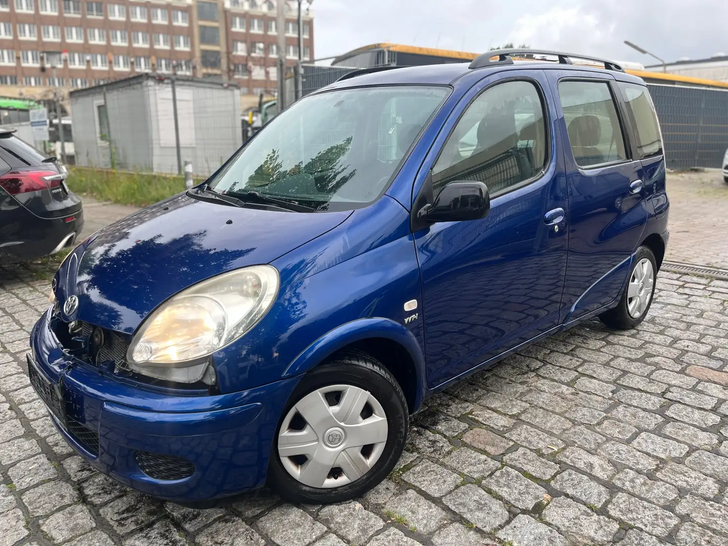 Toyota Yaris Verso 1.3 Sol Bleu - 1