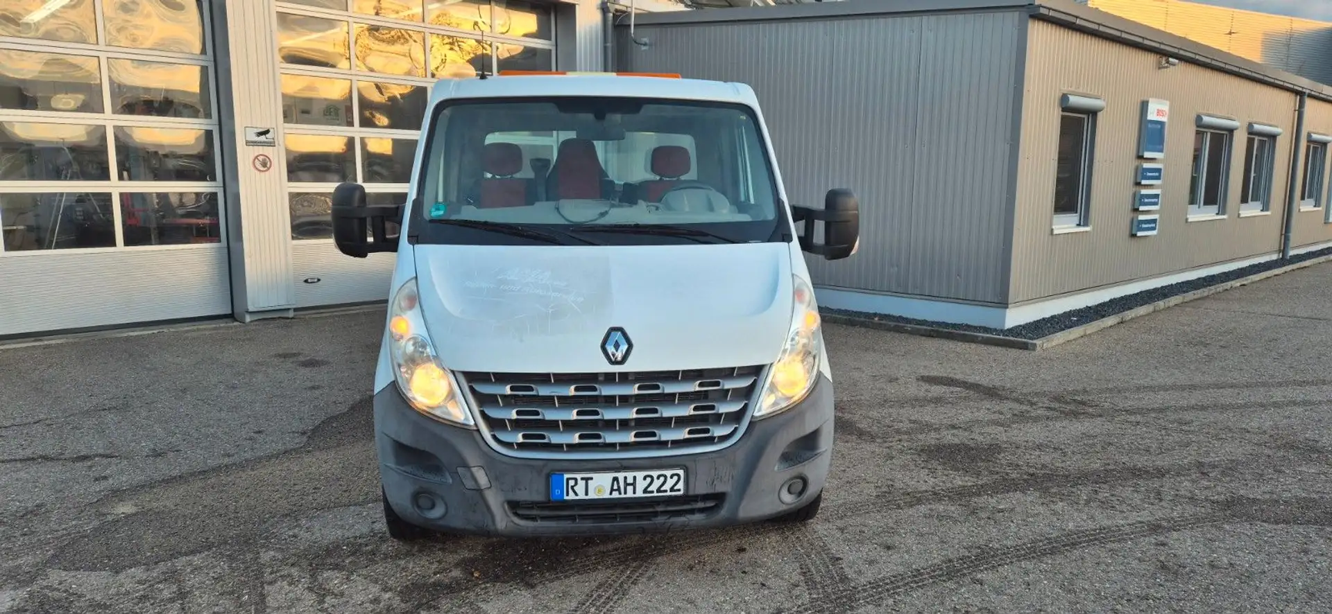 Renault Master Abschleppwagen Weiß - 2