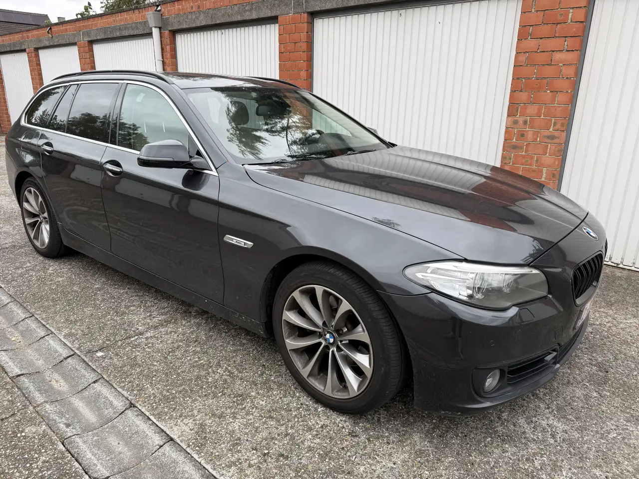 BMW 520
