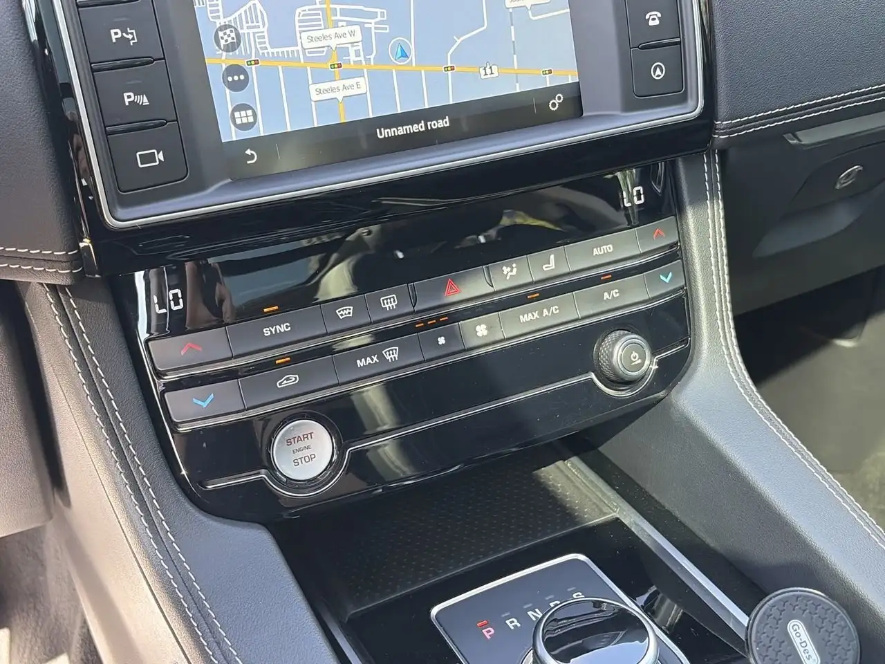 Jaguar F-Pace снимка Jaguar F-Pace