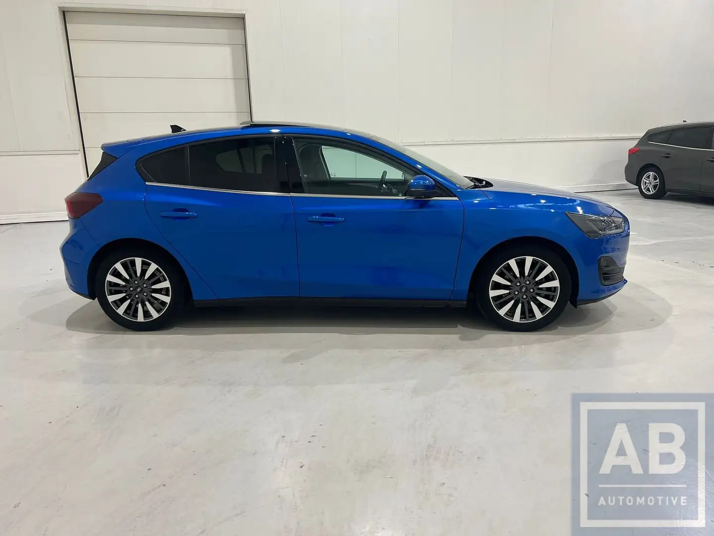 Ford Focus EcoBoost mHEV Titanium X Bleu - 2