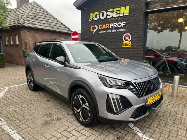 Peugeot 2008 1.2 PURETECH ALLURE