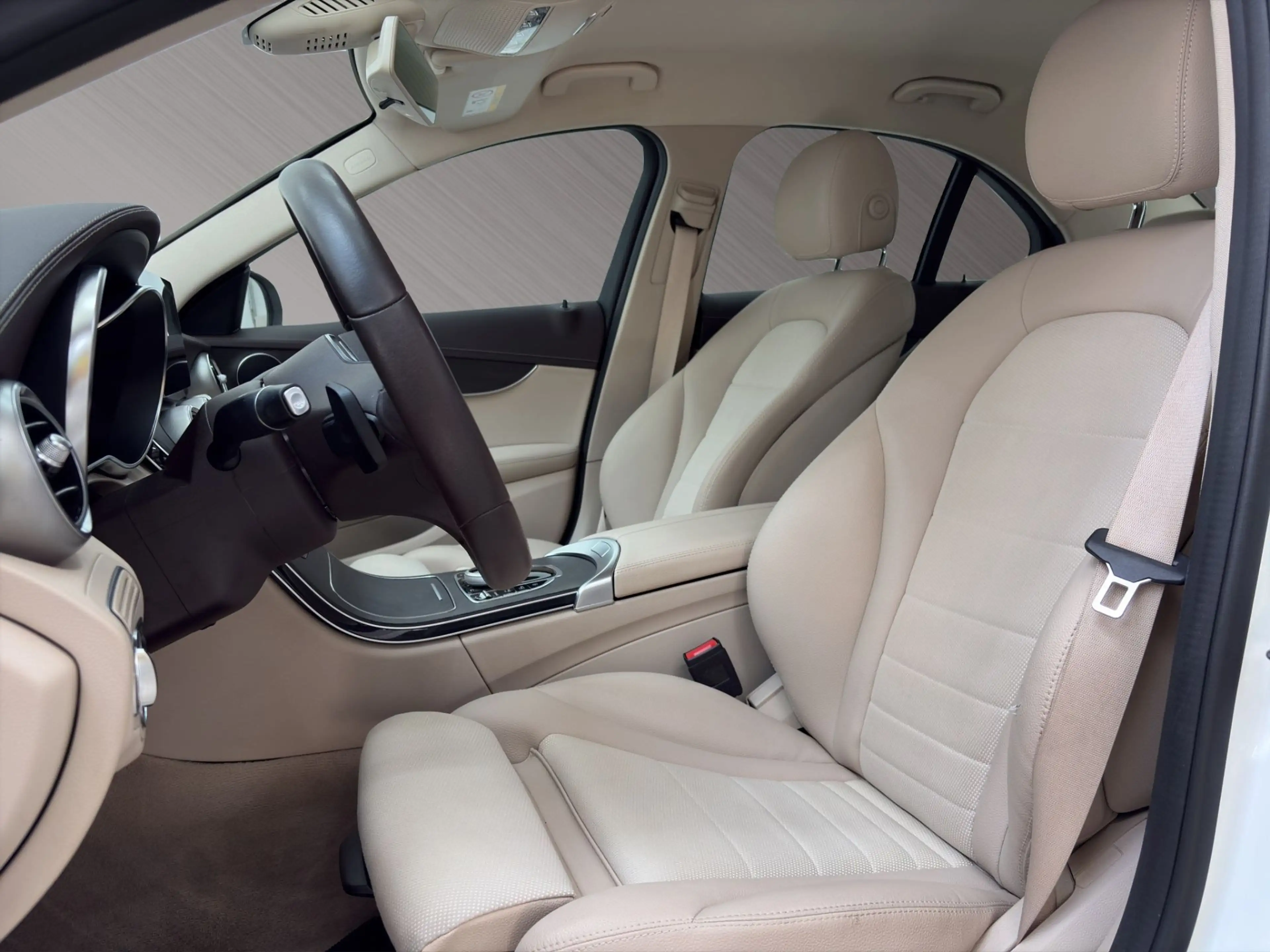 Mercedes-Benz C 200 d *KEYLESS GO*SITZHEIZUNG*LED* — photo 13