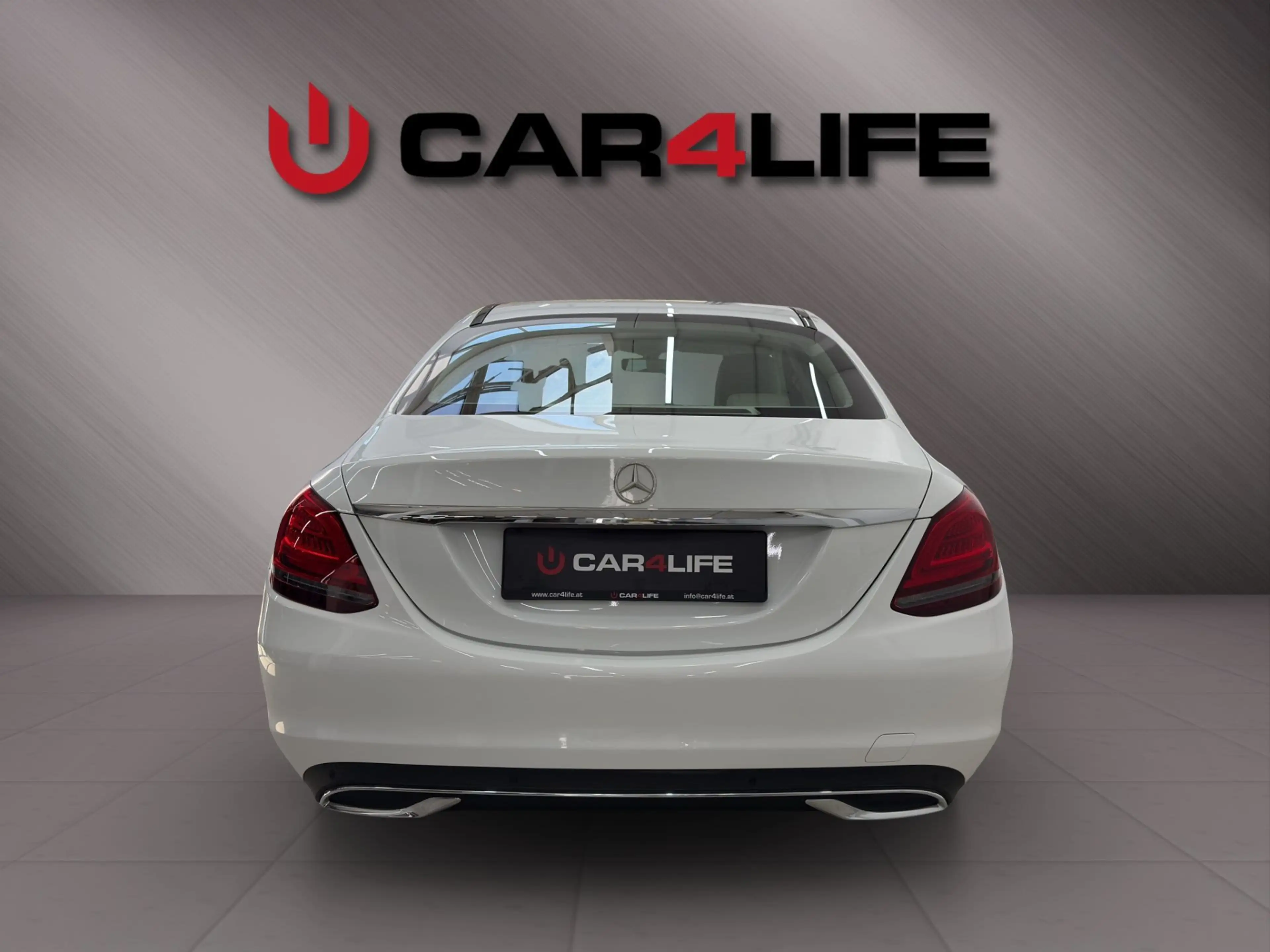 Mercedes-Benz C 200 d *KEYLESS GO*SITZHEIZUNG*LED* — photo 6
