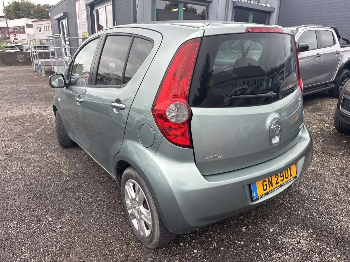 Opel Agila 1.0 68CV Vert - 2