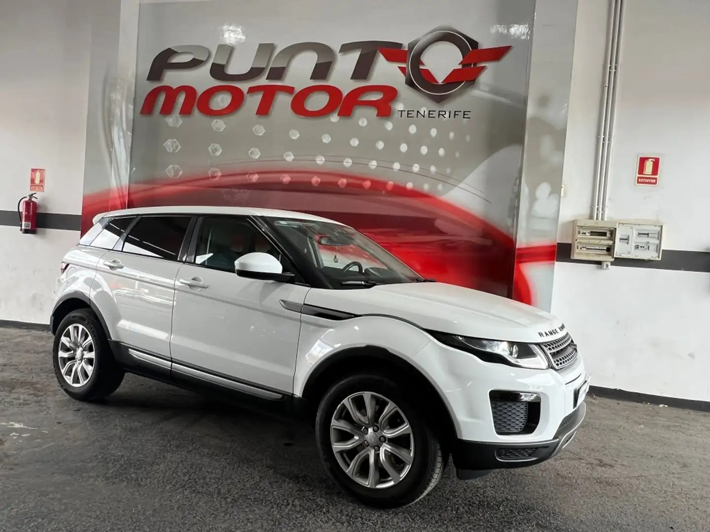 Land Rover Range Rover Evoque 2.0TD4 HSE Dynamic 4WD Aut. 150 Wit - 2