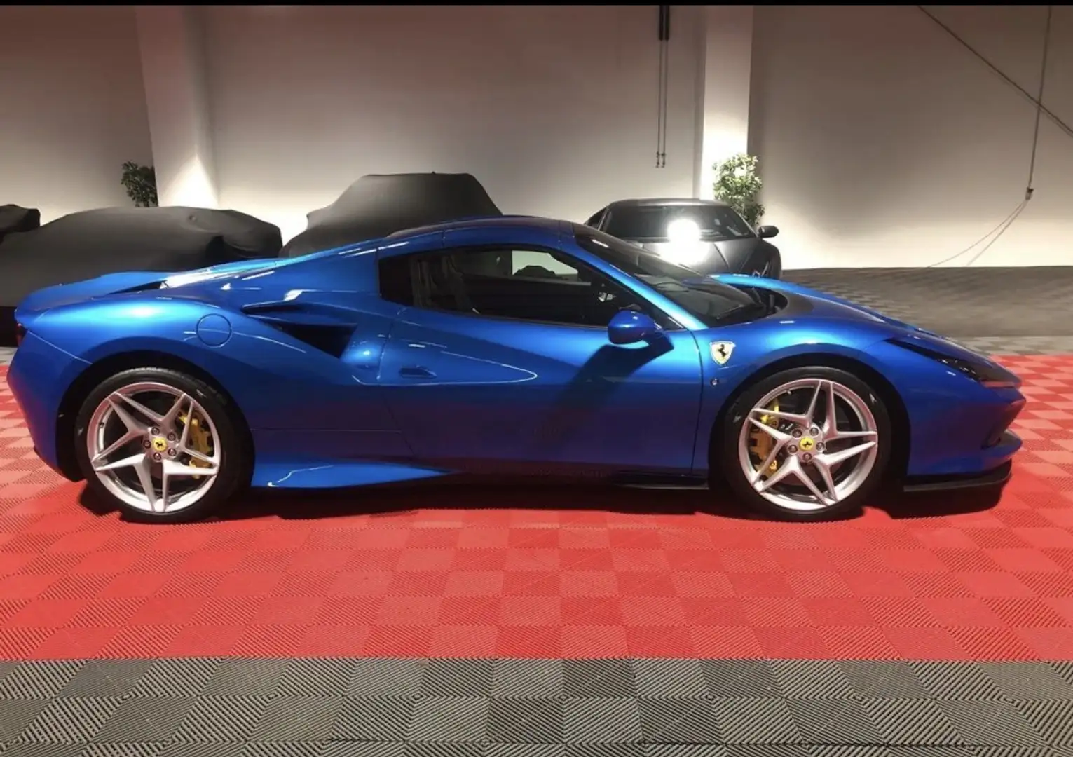 Ferrari F8 Spider Blue - 2