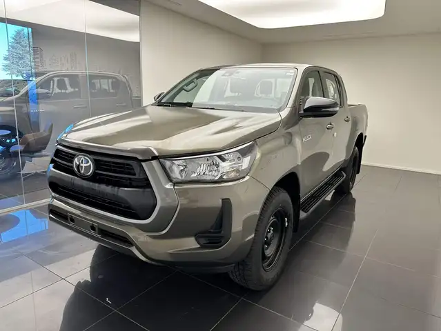 Toyota Hilux Hilux 2.4 d-4d double cab Comfort auto