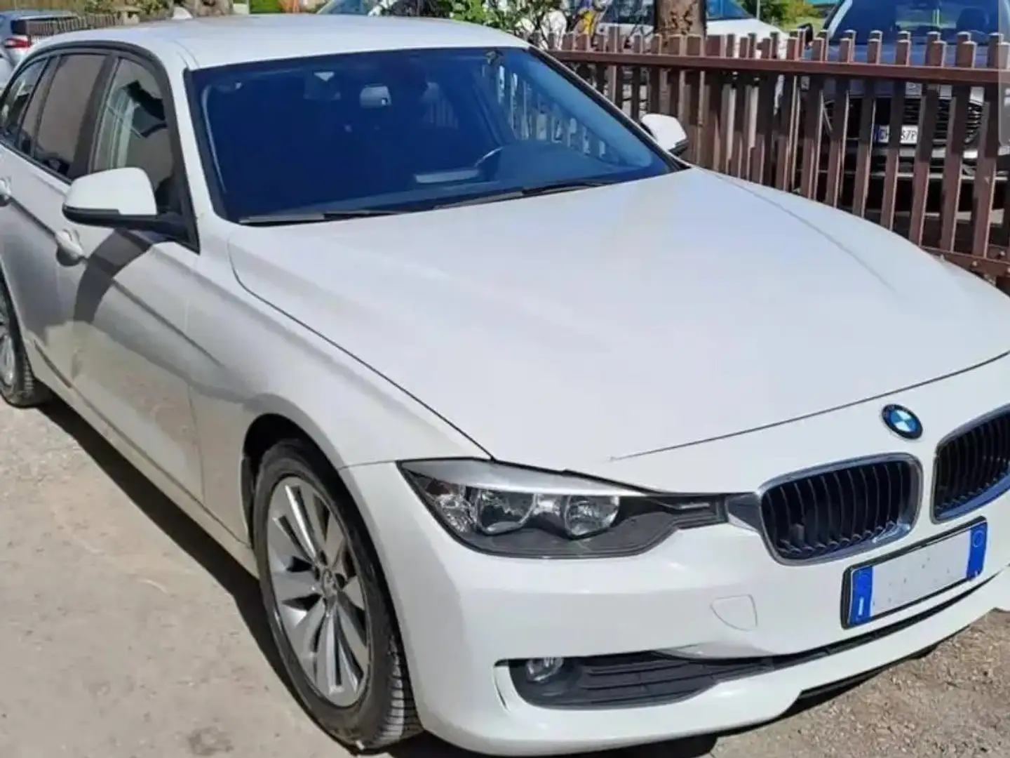 BMW 316 Serie 3 F31 2013 Touring 316d automatica Bianco - 1