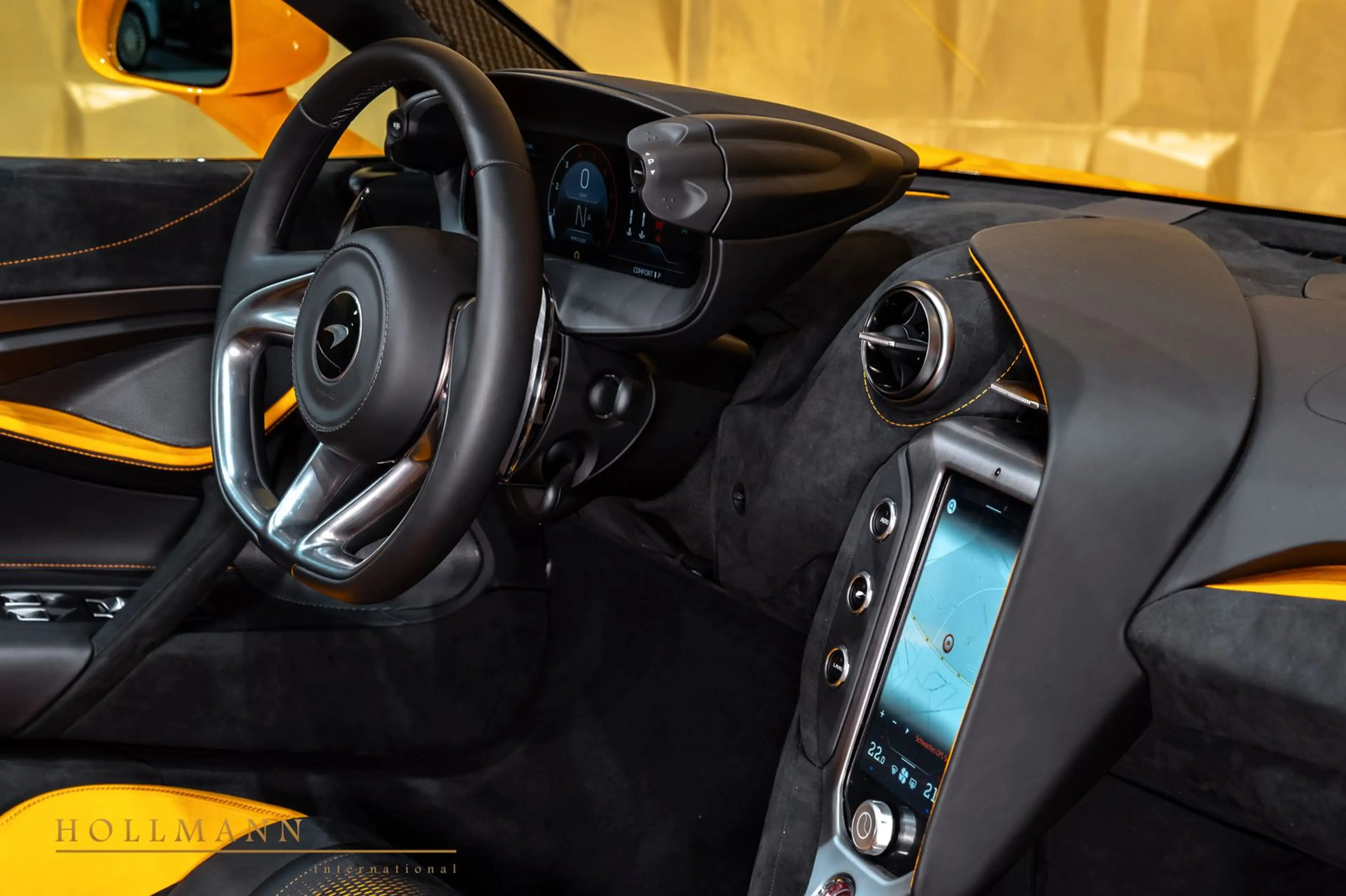 McLaren 750S Spider + LIFT + CARBON + MY2027 — photo 15