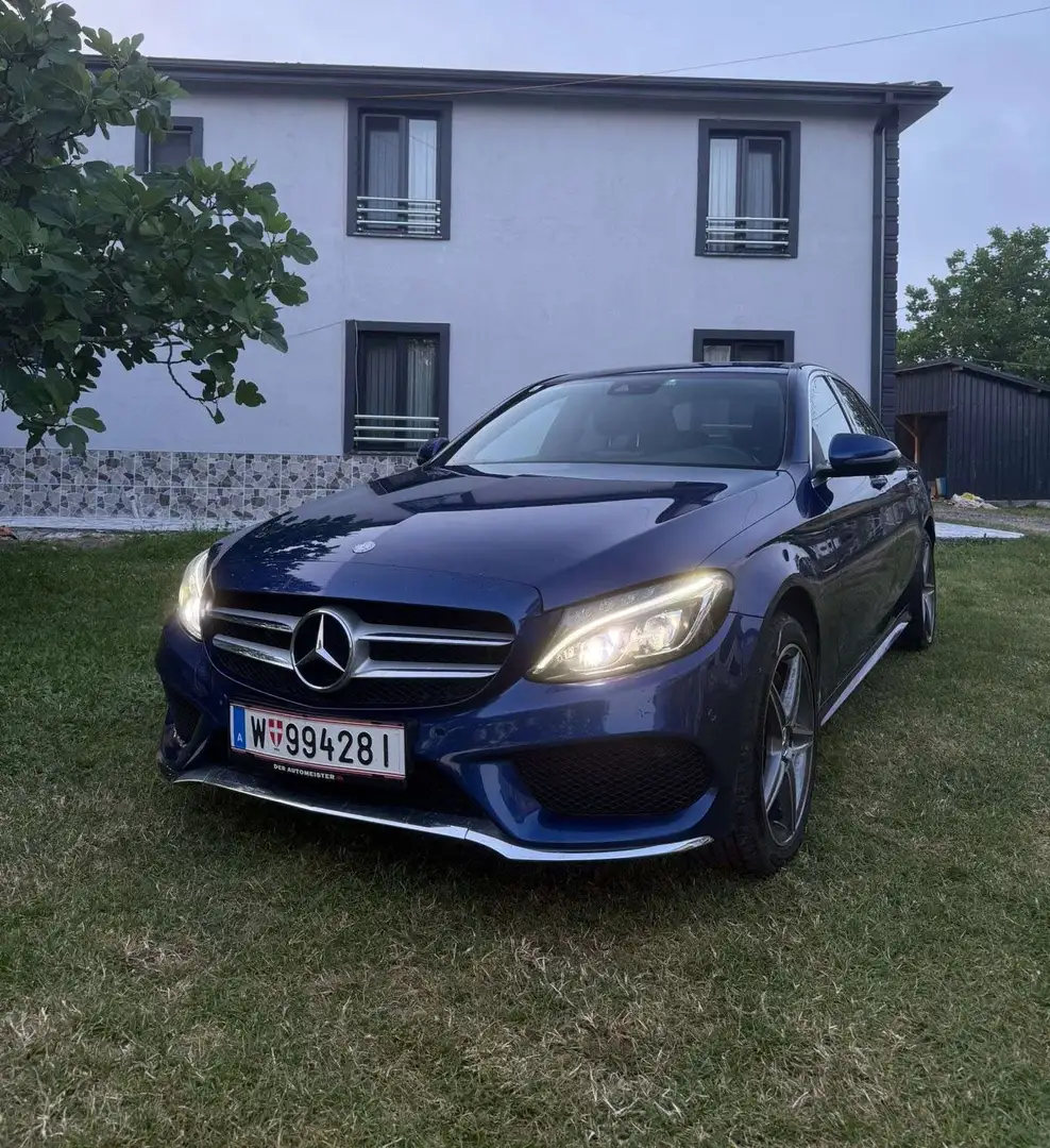 Mercedes-Benz C 250 AMG Line 4Matic Blau - 1