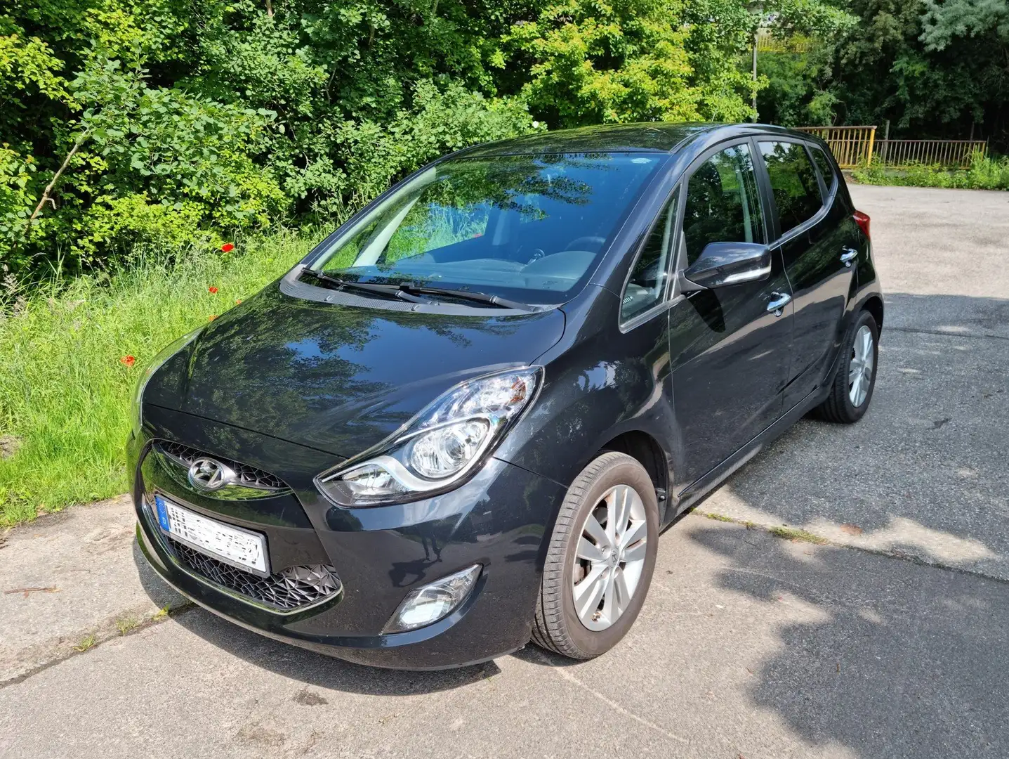 Hyundai iX20 ix20 1.4 Comfort Schwarz - 1