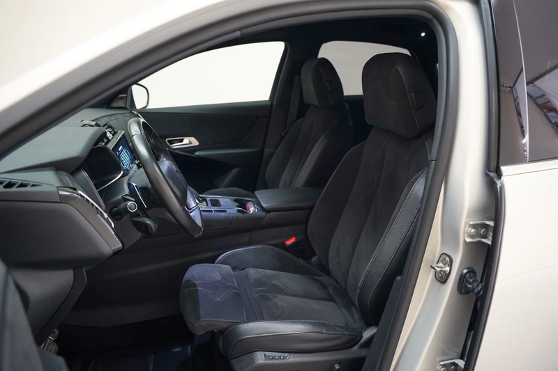 DS Automobiles DS 7 Crossback E-Tense Performance Line+ [ LED Alcantara/leder Sp — photo 9