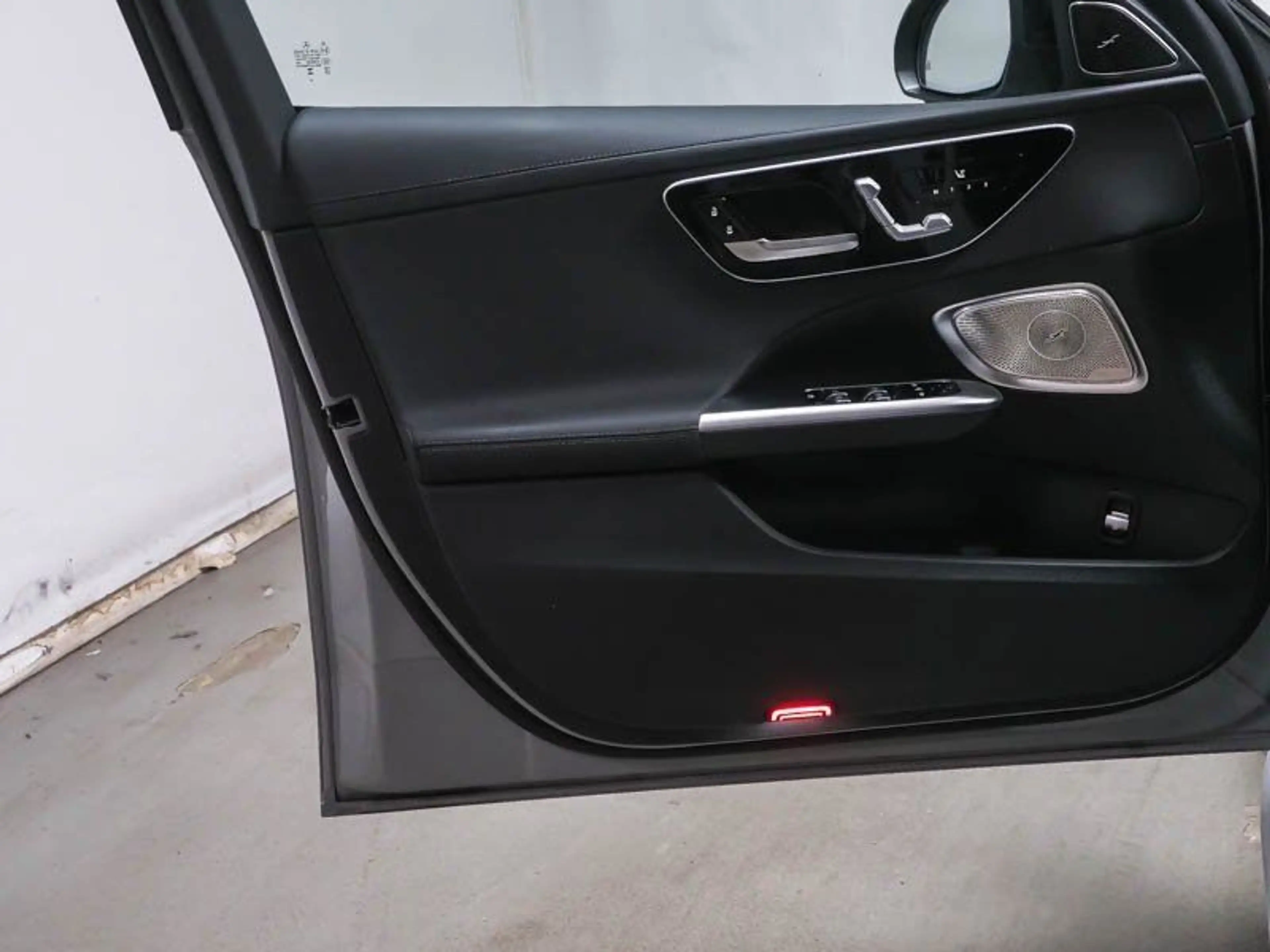 Mercedes-Benz C 300 d AMG 4Matic Night Burm Di-Li Memo Totw 19 — photo 10
