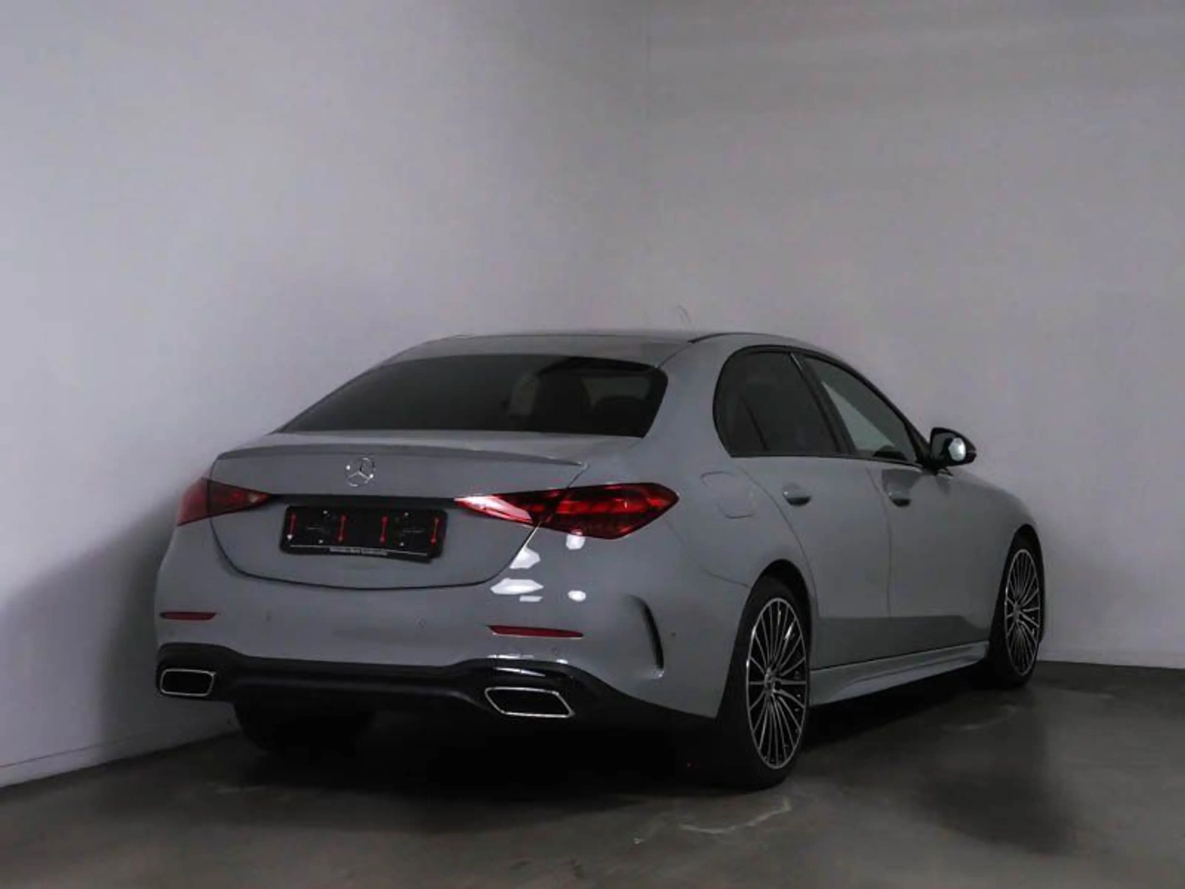 Mercedes-Benz C 300 d AMG 4Matic Night Burm Di-Li Memo Totw 19 — photo 2